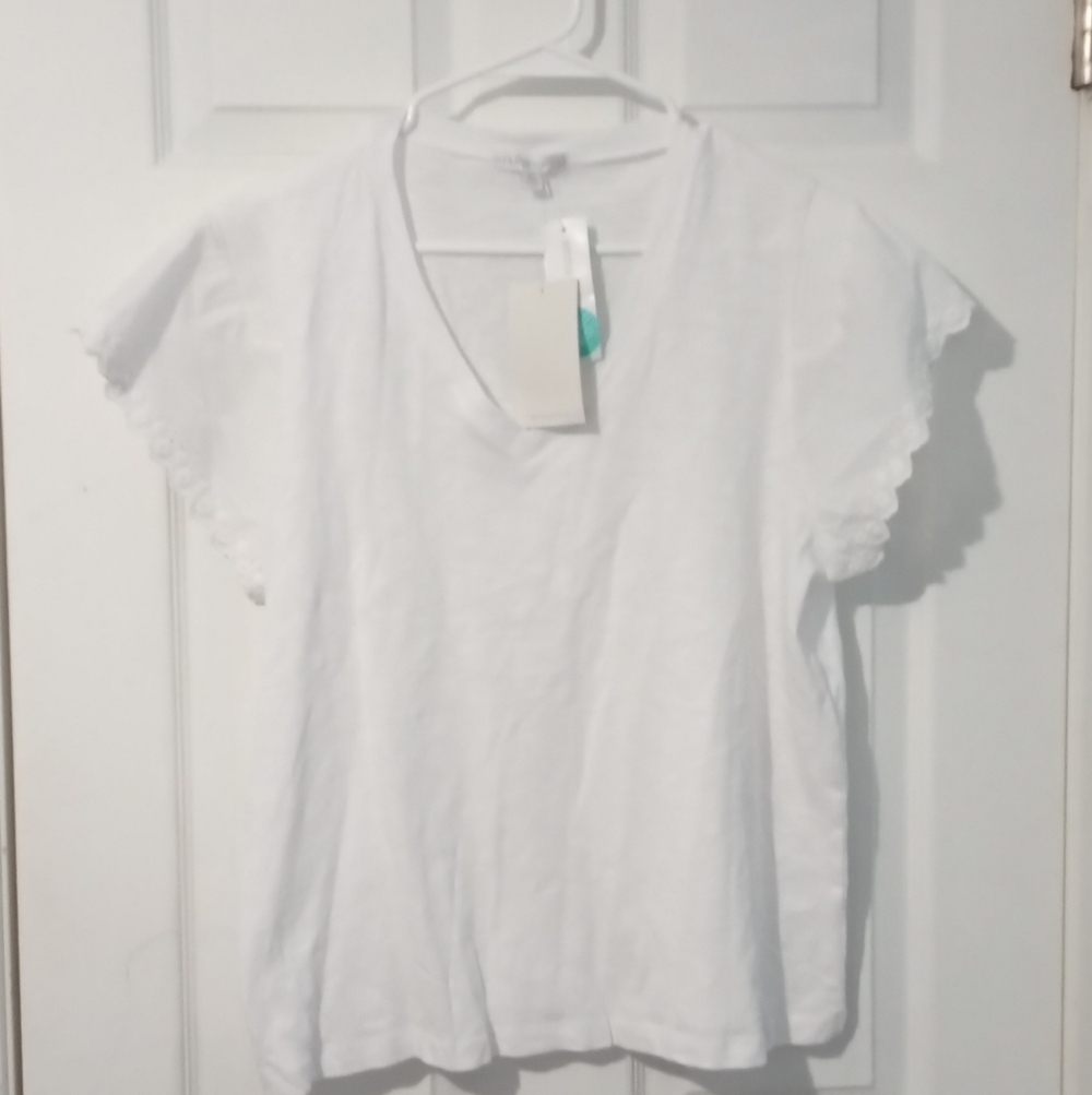 Design History White V-Neck Short Sleeve Top